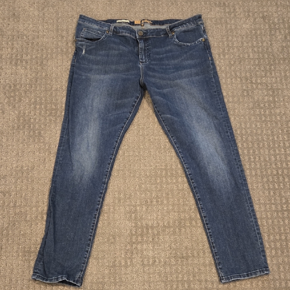Kut from the Kloth Dark Blue Straight Leg Jeans